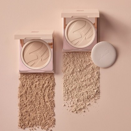 BioNike DEFENCE COLOR Soft Touch Compact face powder