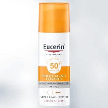 Eucerin Photoaging Control CC tonirana krema za zaštitu lica od sunca, svijetla nijansa SPF 50+